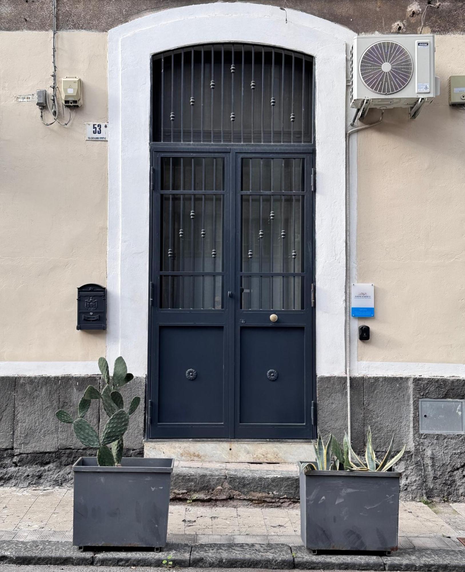 Almond Apartment Catania Luaran gambar